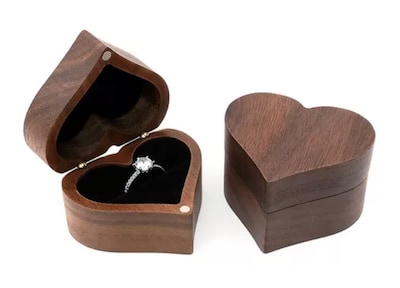 Foto 1 | Caja Xtellar Corazón Para Anillos De Boda O Compromiso Color Marrón