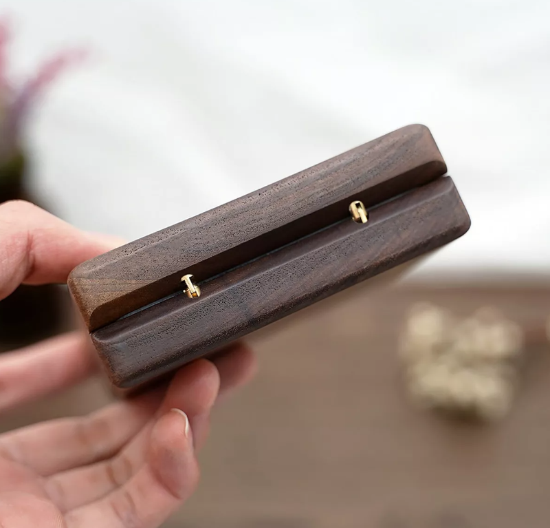 Foto 5 pulgar | Caja De Madera Xtellar Para Pulsera Terciopelo Negro