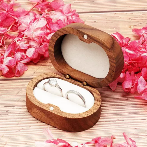 Foto 5 pulgar | Caja Xtellar para Anillos de Boda o Compromiso Marrón con Interior Blanco