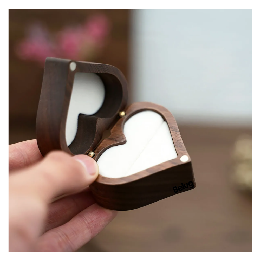 Foto 5 | Caja para Anillo Belug Corazón de Madera Nogal