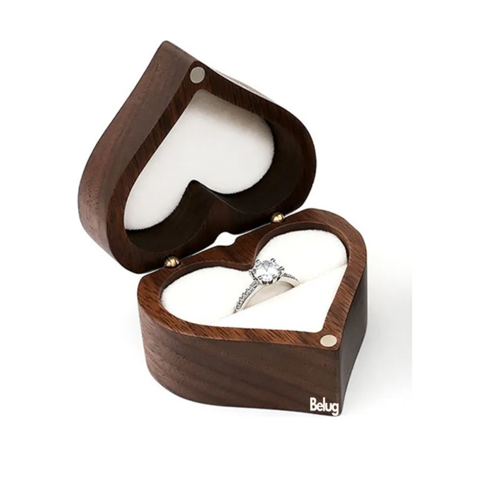 Foto 1 | Caja para Anillo Belug Corazón de Madera Nogal
