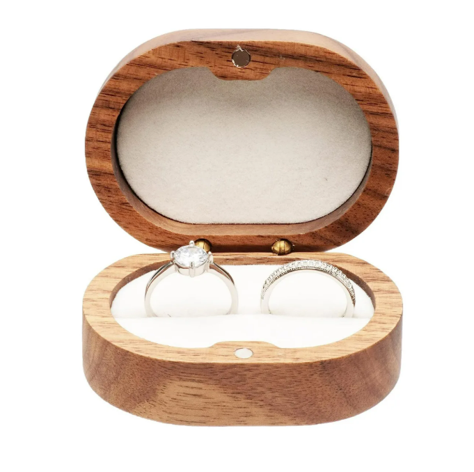 Foto 4 pulgar | Caja De Madera Nogal Para Un Anillos De Boda O Compromiso