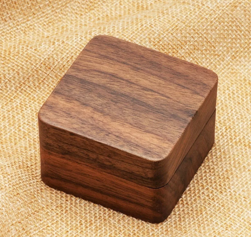 Foto 5 pulgar | Caja De Madera Xtellar Nogal Anillos Marrón