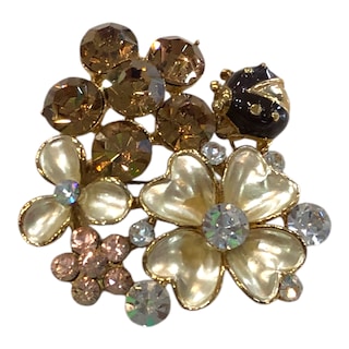 Foto 1 | Broche Para Ropa De Mujer Flores