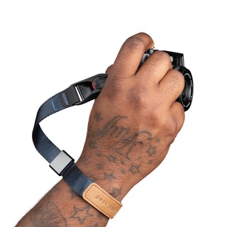 Foto 1 | Brazalete Con Correa Para Cámara, Diseño De Pico, Azul Medianoche (cf-mn-3) - Venta Internacional.