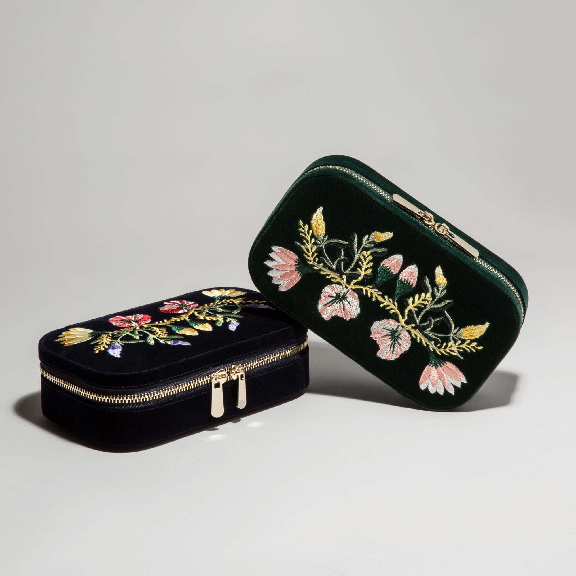 Foto 5 | Estuche De Viaje Con Cierre Para Joyas Wolf Zoe Indigo Con Espejo Y Rollos - Venta Internacional.