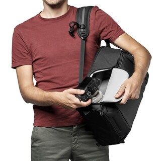Foto 4 | Mochila Para Cámara Lowepro Flipside Bp 300 Aw Iii Negra - Venta Internacional.