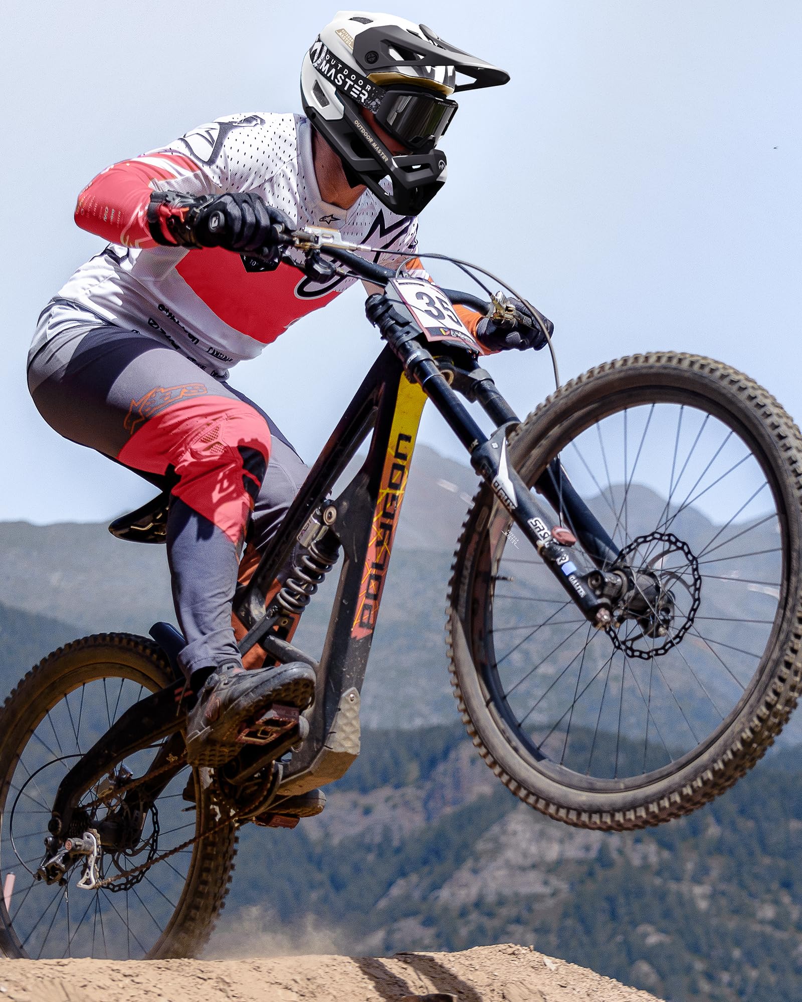 Foto 7 | Casco De Bicicleta De Montaña Outdoormaster Grizzly Pearl White - Venta Internacional.