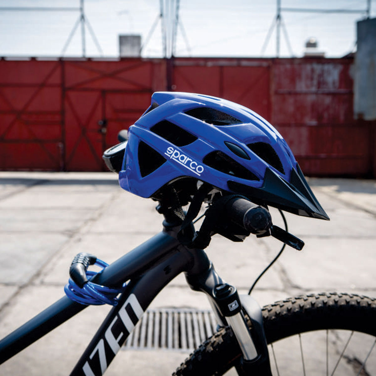 Foto 6 pulgar | Sparco Casco Ligero Aerodinámico Para Bici Y Scooter Se300bl Normativa Ce