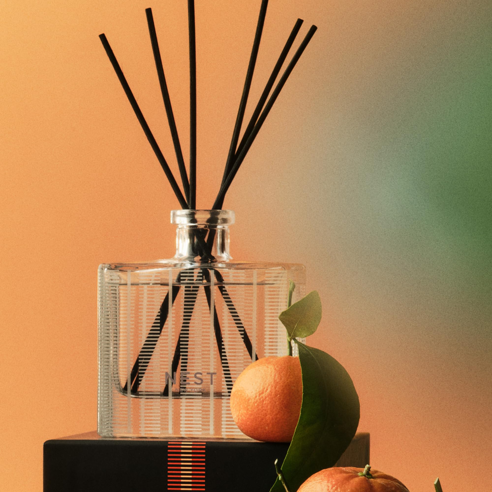 Foto 4 pulgar | Reed Diffuser Nest New York Sicilian Tangerine 175 Ml Con Varillas - Venta Internacional.
