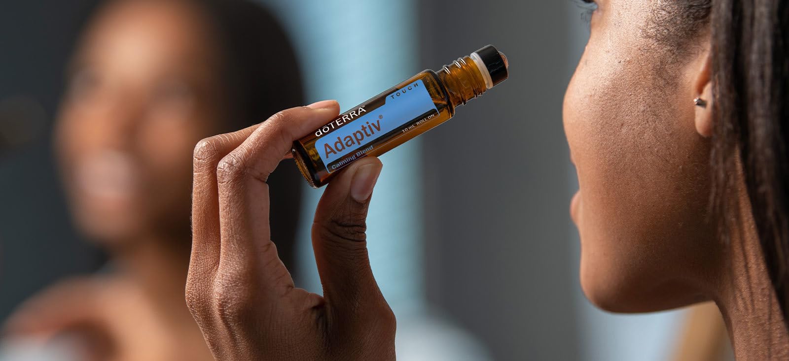 Foto 3 pulgar | Mezcla Calmante Táctil Doterra Adaptiv™ De 10 Ml - Venta Internacional.