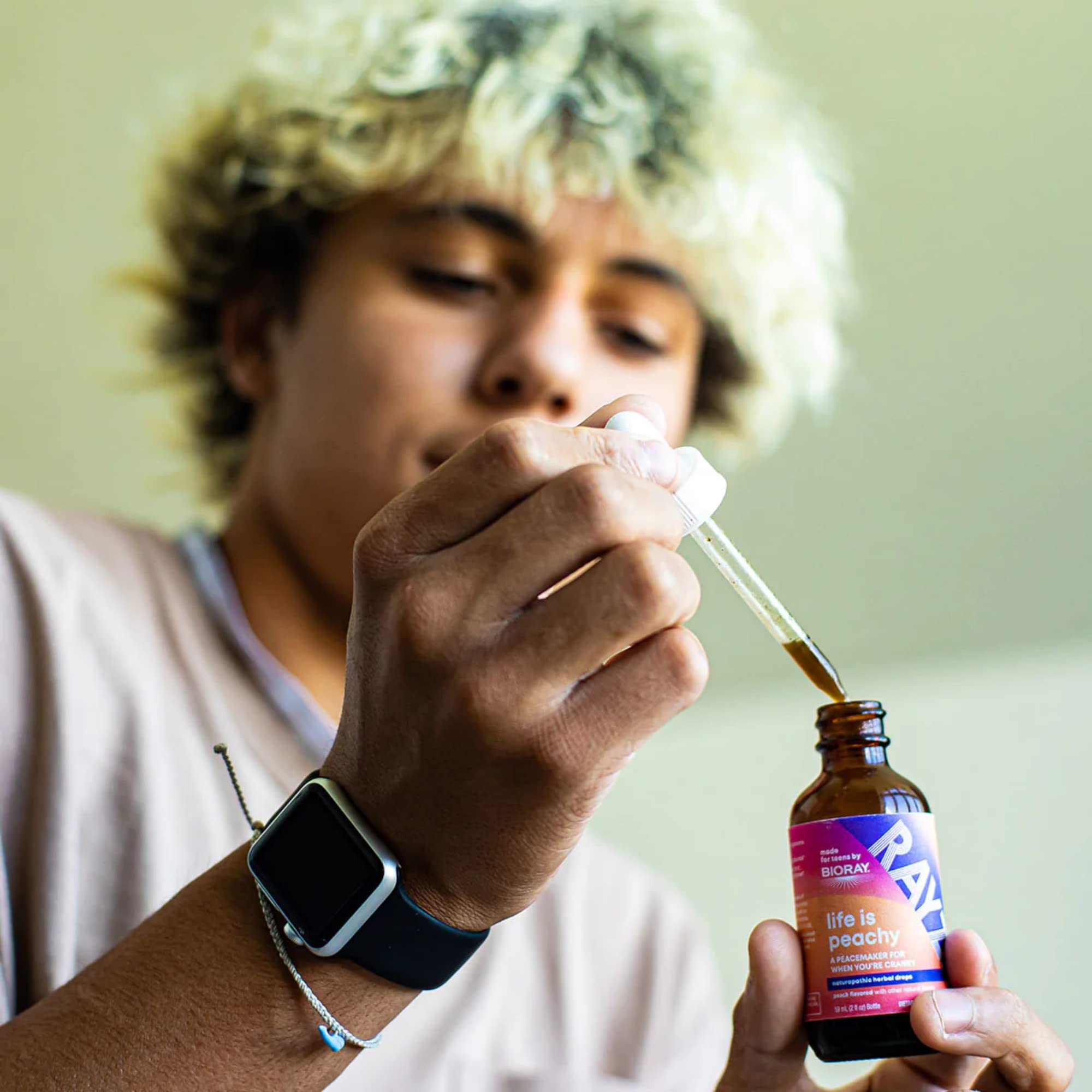 Foto 4 pulgar | Suplemento Bioray Rayz Life Is Peachy Para Adolescentes De 12 A 18 Años  60 Ml - Venta Internacional.