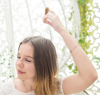 Foto 2 | Masajeador De Cabeza Usaga, Masajeador De Cuero Cabelludo Con Mango De Madera, 32 Dedos - Venta Internacional.
