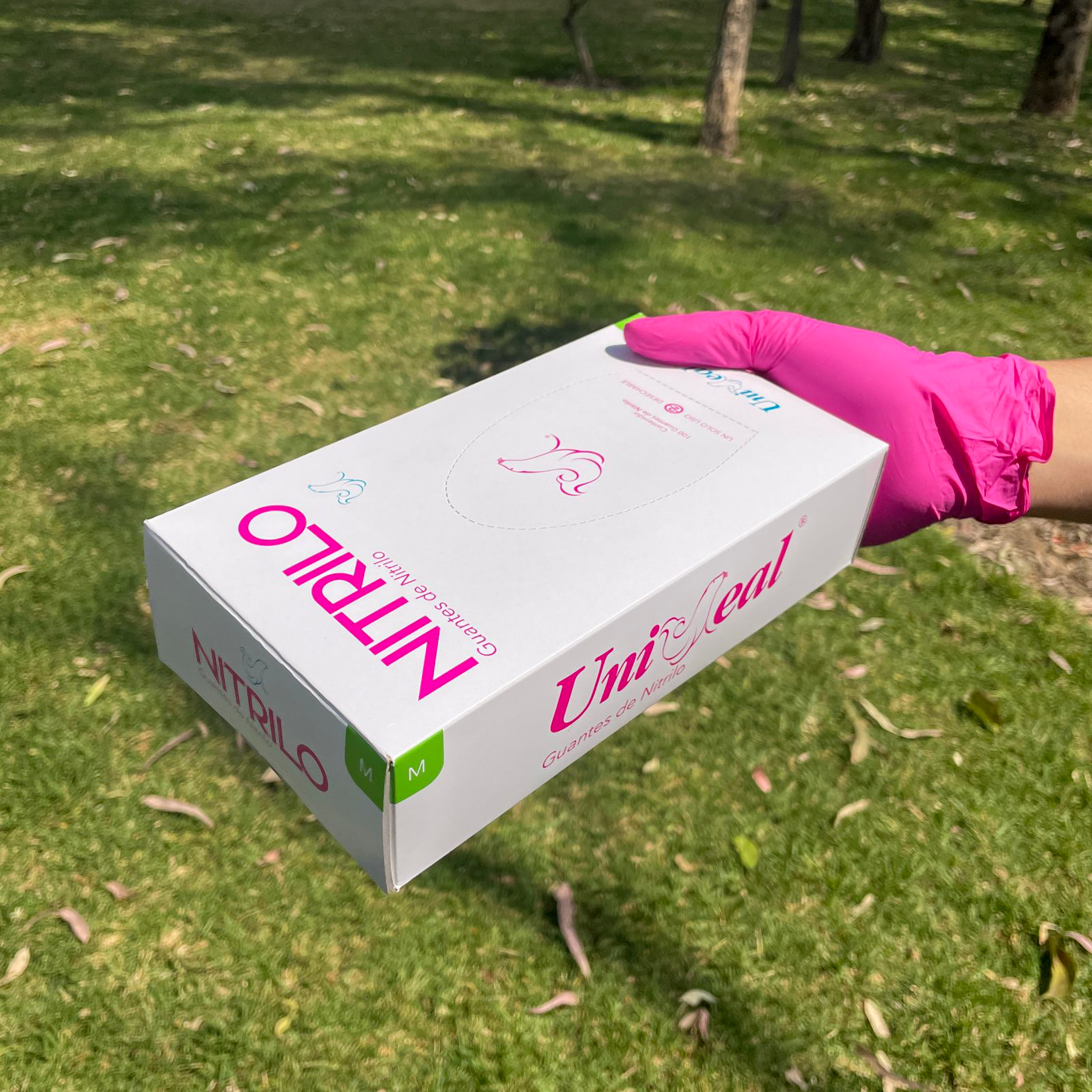 Foto 5 | Guantes Desechables De Nitrilo Rosa Fiusha Caja Dispensadora Con 100 Guantes Uniseal