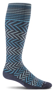 Foto 1 | Calcetín De Compresión Sockwell Chevron Moderate Navy Para Mujer - Venta Internacional.