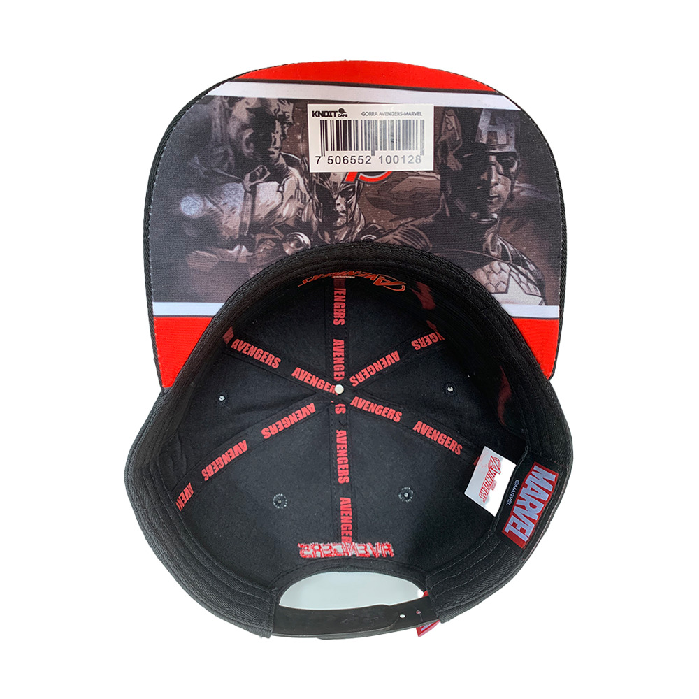 Foto 3 pulgar | Gorra Marvel Avengers color Negro Bordado 3d con Reflejante de 57 cm