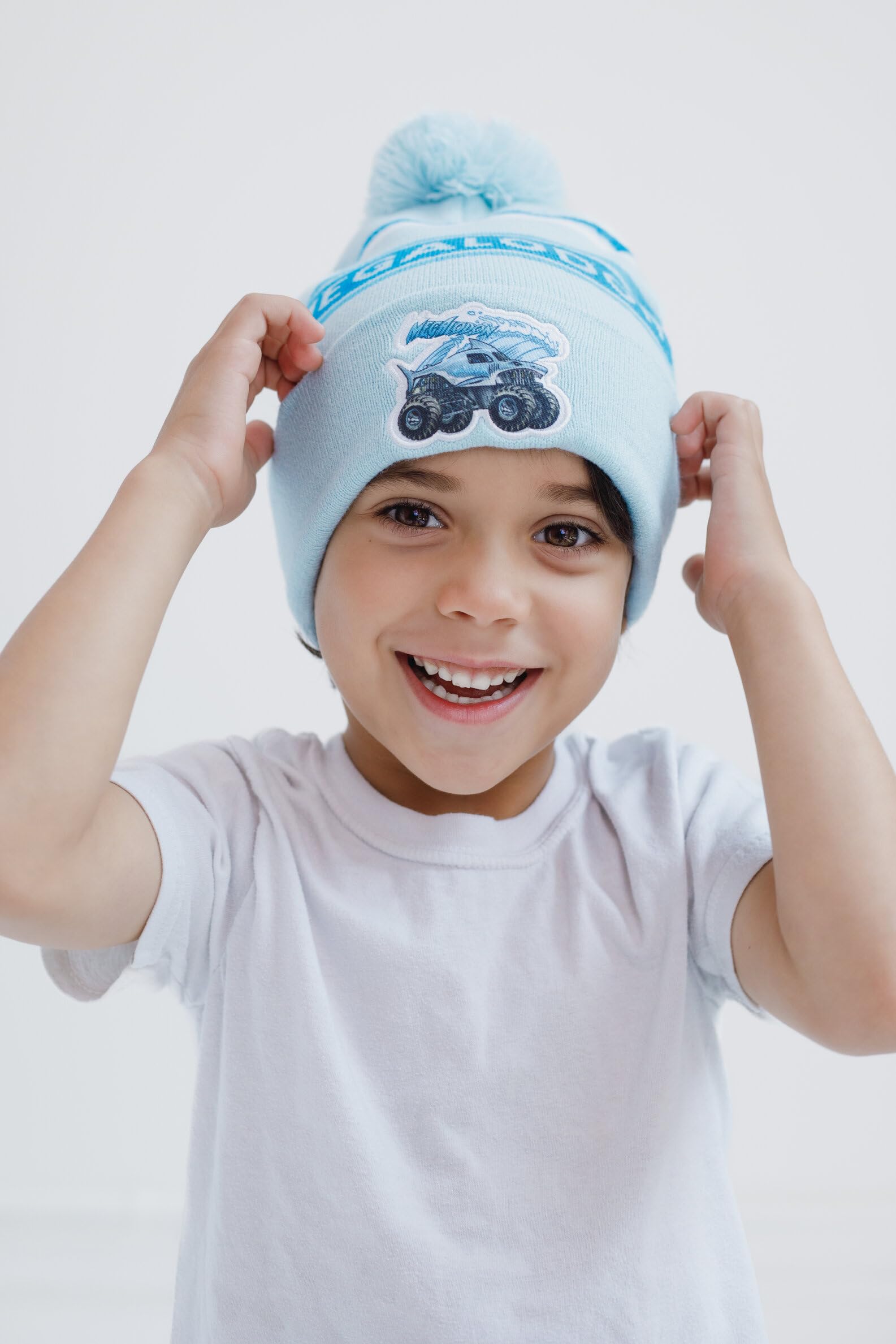 Foto 4 | Gorro De Invierno Beanie Monster Jam Megalodon Azul Celeste/blanco - Venta Internacional.