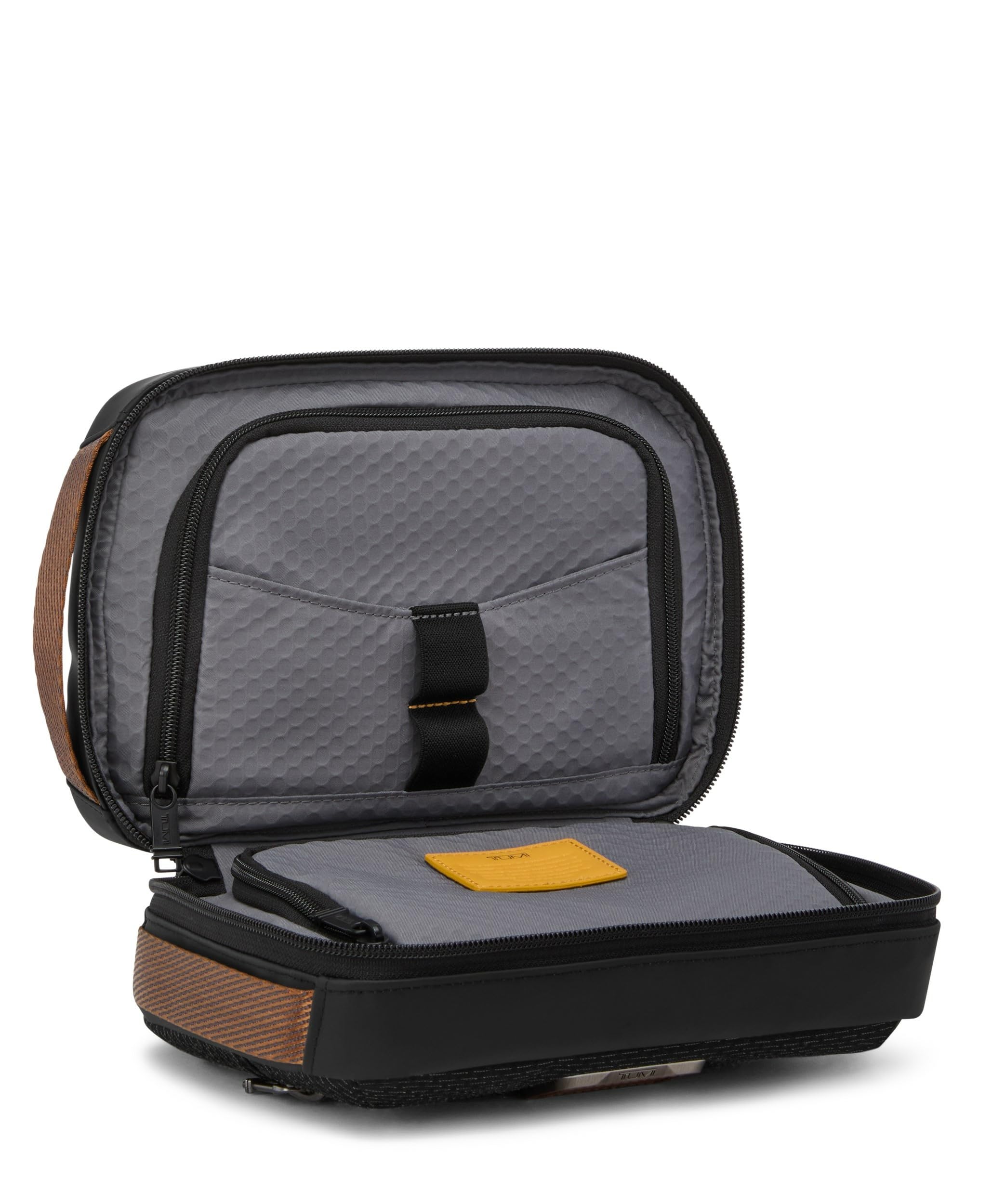 Foto 3 pulgar | Kit De Viaje Tumi Response Para Hombre Black Onyx - Venta Internacional.