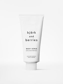 Exfoliante Corporal Björk And Berries 200 Ml Con Ingredientes Orgánicos - Venta Internacional.