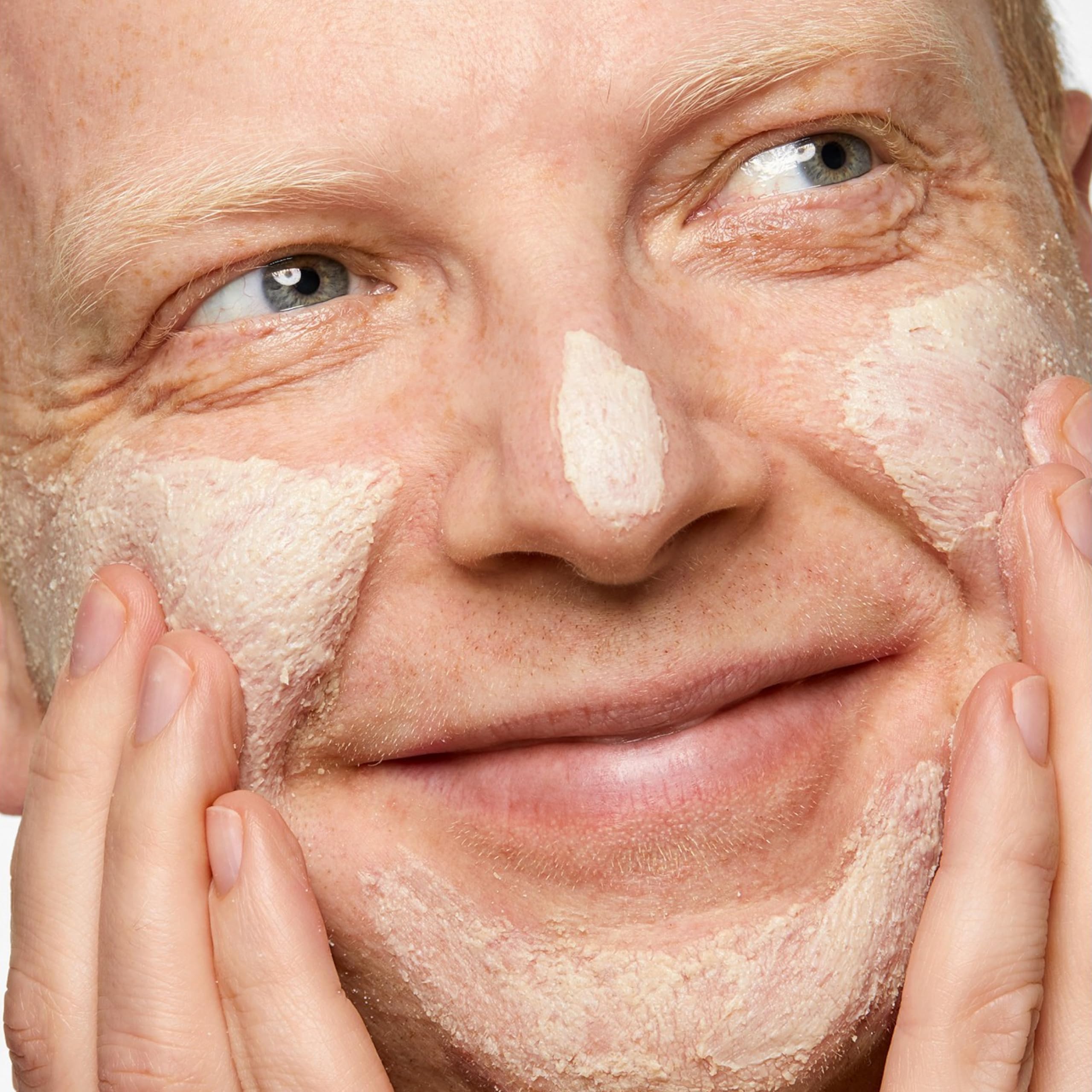 Foto 4 pulgar | Set De Afeitado Clinique Para Hombre, Exfoliante Facial, 30 Ml, Crema De Afeitar, 30 Ml - Venta Internacional.