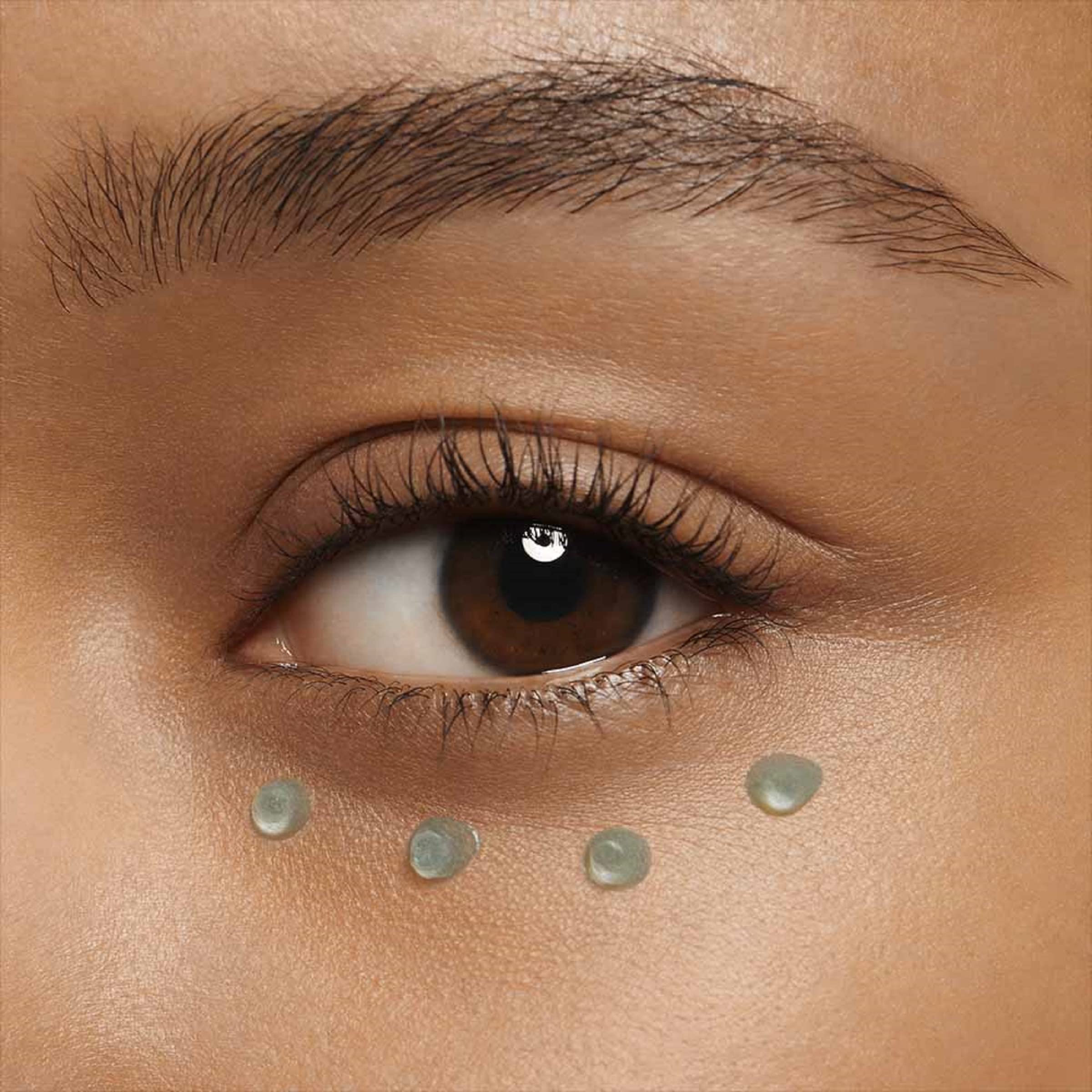 Foto 5 pulgar | Gel Para Contorno De Ojos Clarins Total Cooling De 18 Ml Que Reduce Las Ojeras - Venta Internacional.