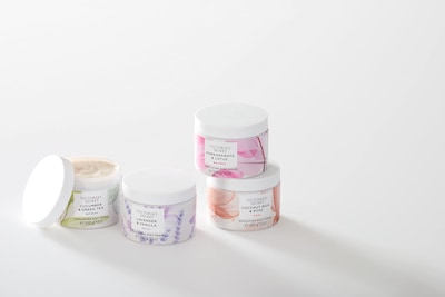 Foto 5 | Exfoliante Corporal Victoria's Secret Con Leche De Coco Y Rosas 368g - Venta Internacional.