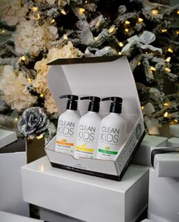 Foto 2 | Set De Baño Gabriel Cosmetics Clean Kids Naturally Champú, Acondicionador Y Jabón De Manos - Venta Internacional.