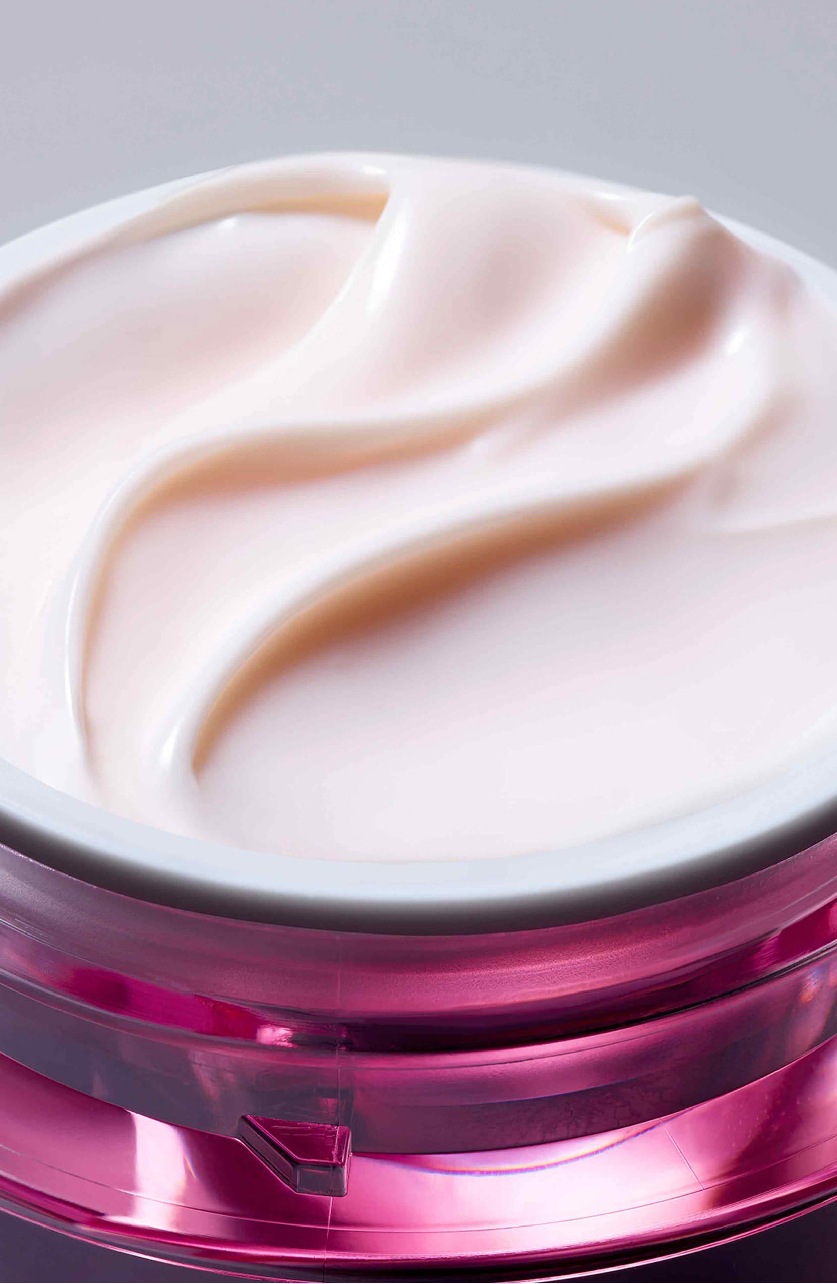 Foto 3 pulgar | Crema Hidratante Estée Lauder Resilience Multi-effect Spf 15 - Venta Internacional.