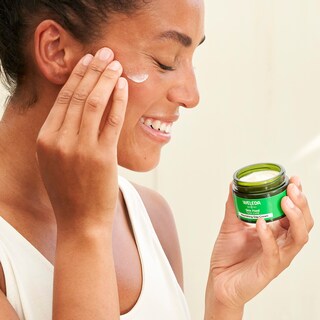 Foto 5 | Crema De Día Weleda Skin Food, Cuidado Facial, Nutritiva, 40 Ml, Vegana - Venta Internacional.