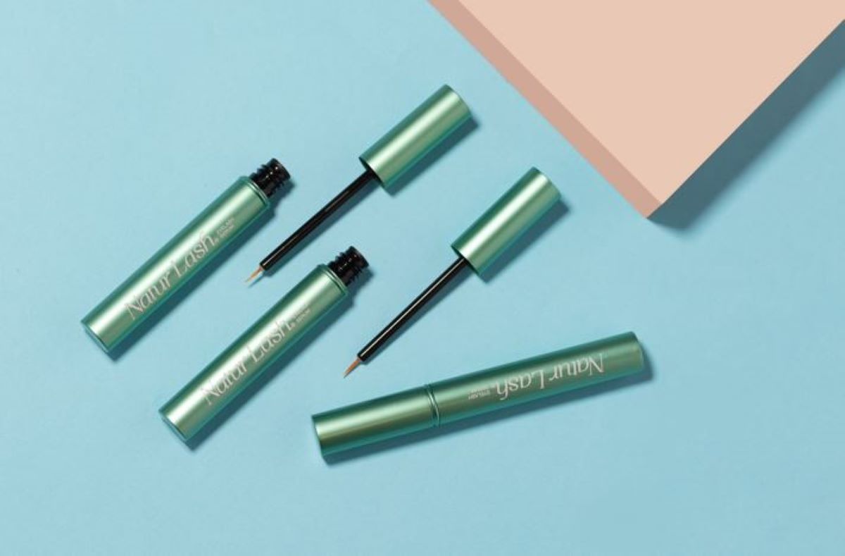 Foto 3 pulgar | Serum Tratamiento Para Crecer Pestañas Y Cejas NATUR LASH