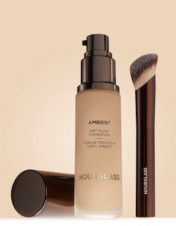 Foto 2 | Brocha De Maquillaje Hourglass Ambient Soft Glow Foundation - Venta Internacional.