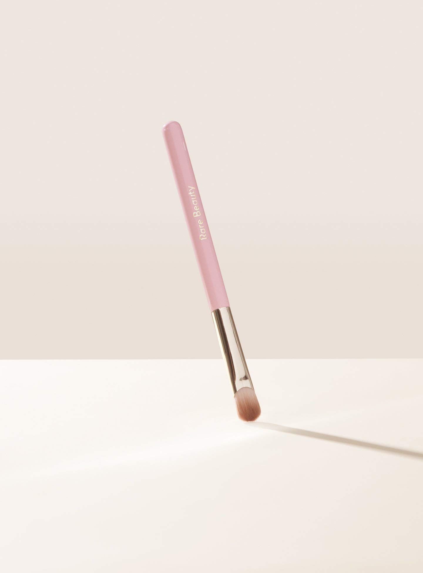 Sombra De Ojos Para Toda La Piel Brush Rare Beauty Liquid Touch - Venta Internacional.