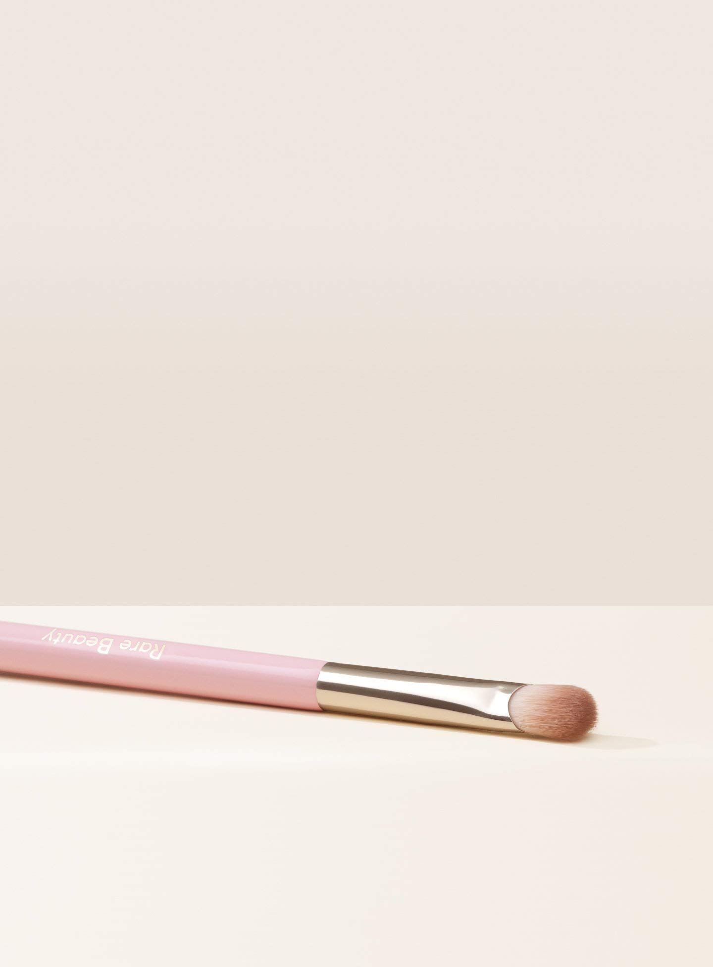 Foto 3 pulgar | Sombra De Ojos Para Toda La Piel Brush Rare Beauty Liquid Touch - Venta Internacional.