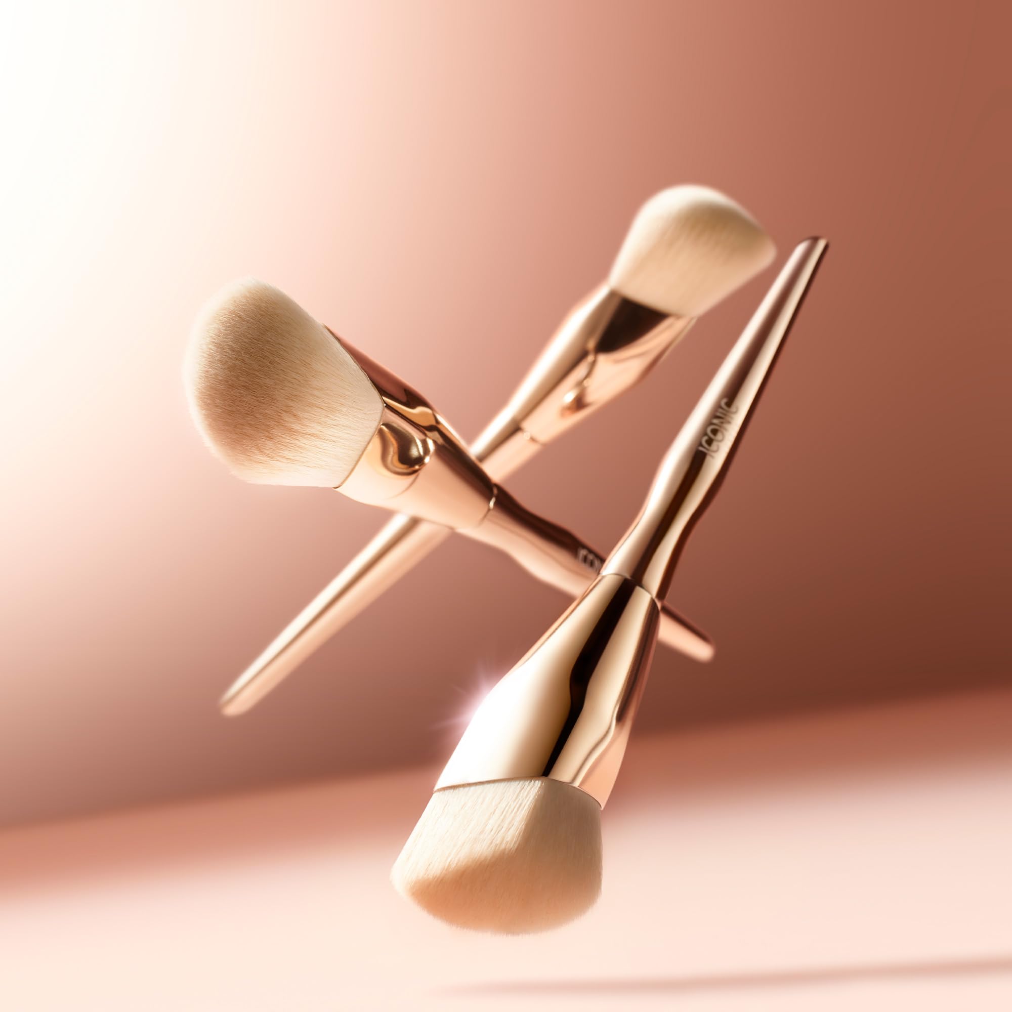 Foto 4 pulgar | Crema Líquida Brush Iconic London Complexion Flawless Finish - Venta Internacional.