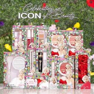 Foto 5 | Set De Maquillaje Wet N Wild De La Colección Marilyn Monroe Con Brochas - Venta Internacional.