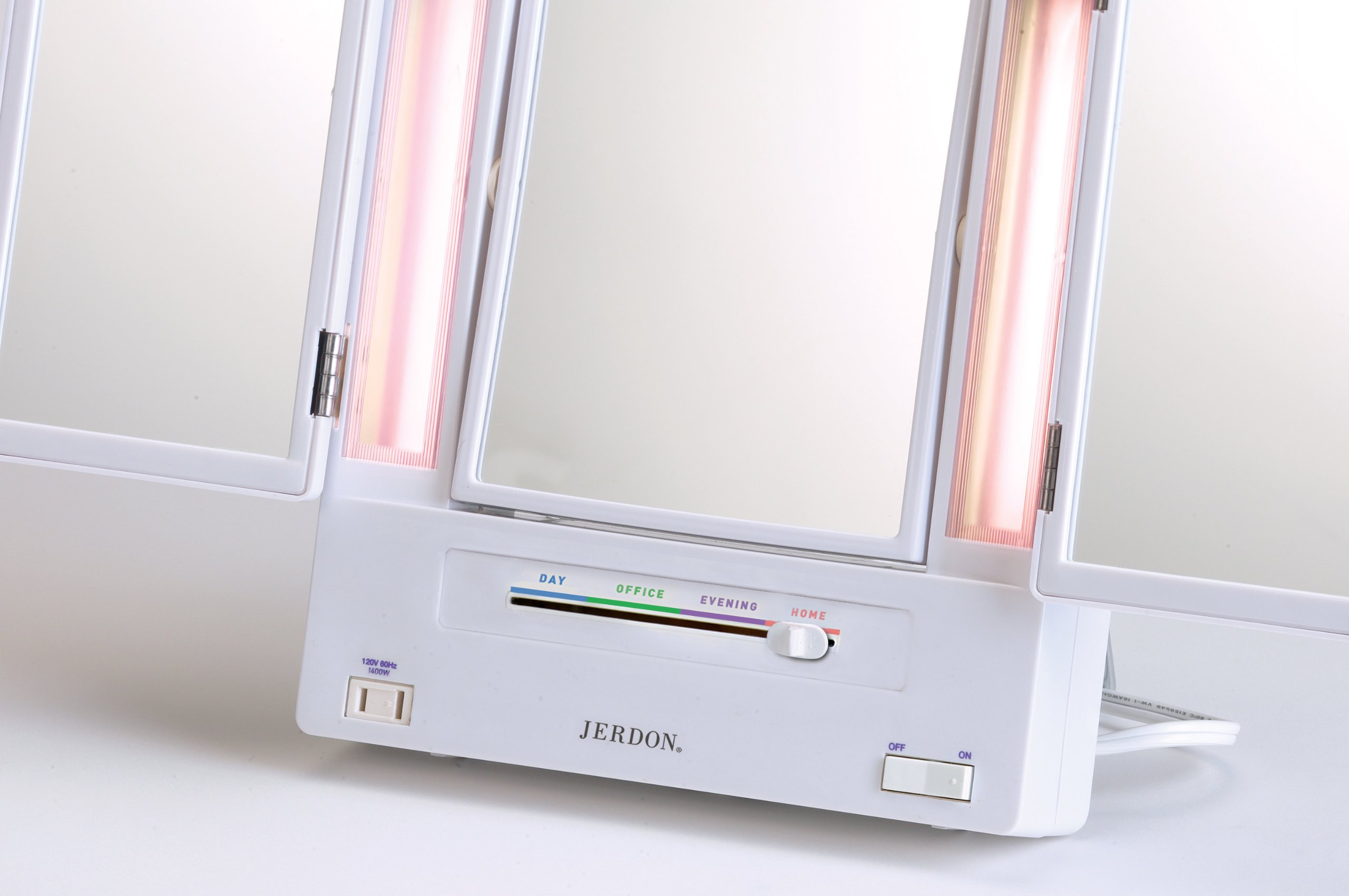Foto 3 | Espejo De Maquillaje Jerdon De Tres Pliegues Y Dos Caras Con Luces Blancas - Venta Internacional.