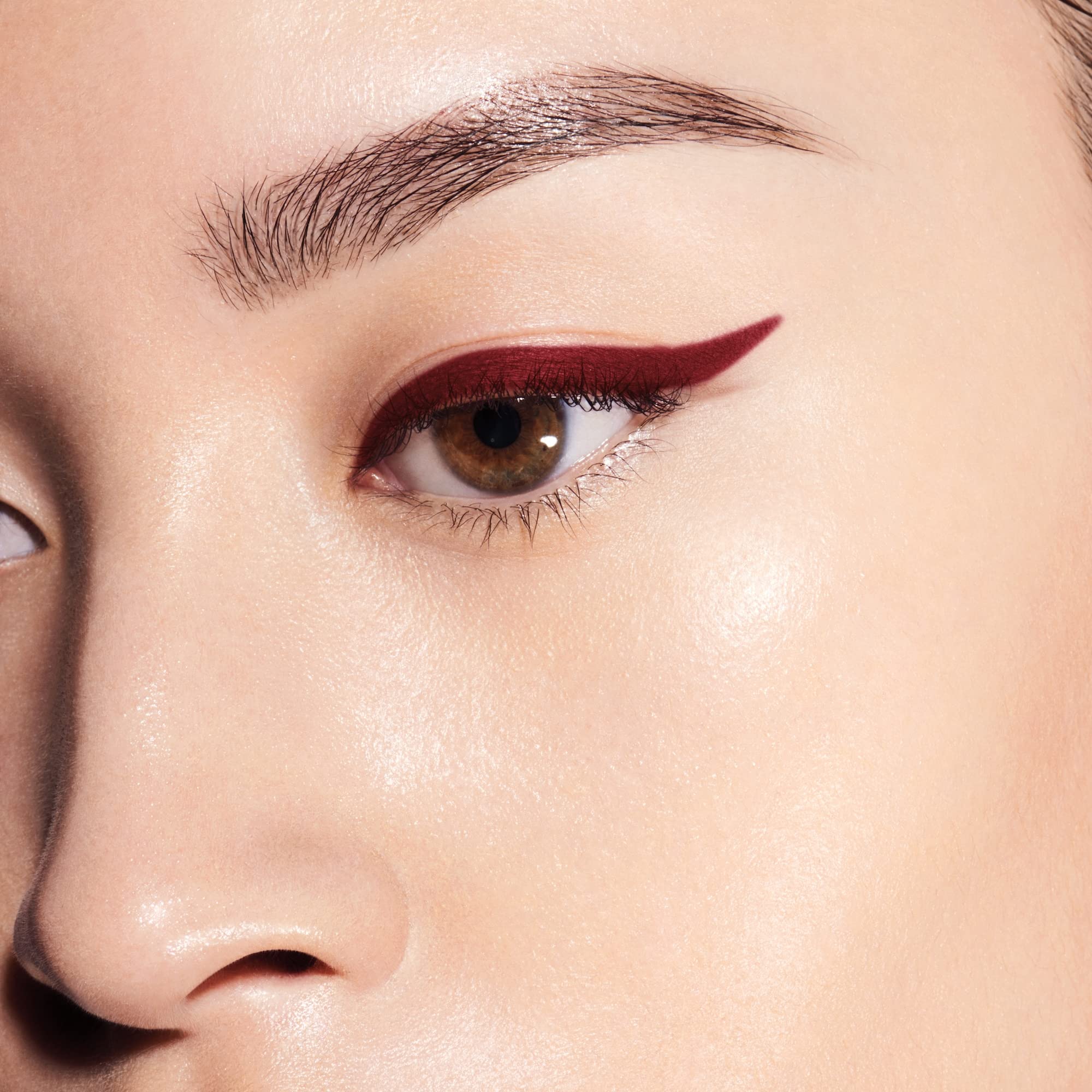 Foto 6 pulgar | Delineador De Ojos Shiseido Kajal Inkartist Azuki Red 04 Waterproof - Venta Internacional.