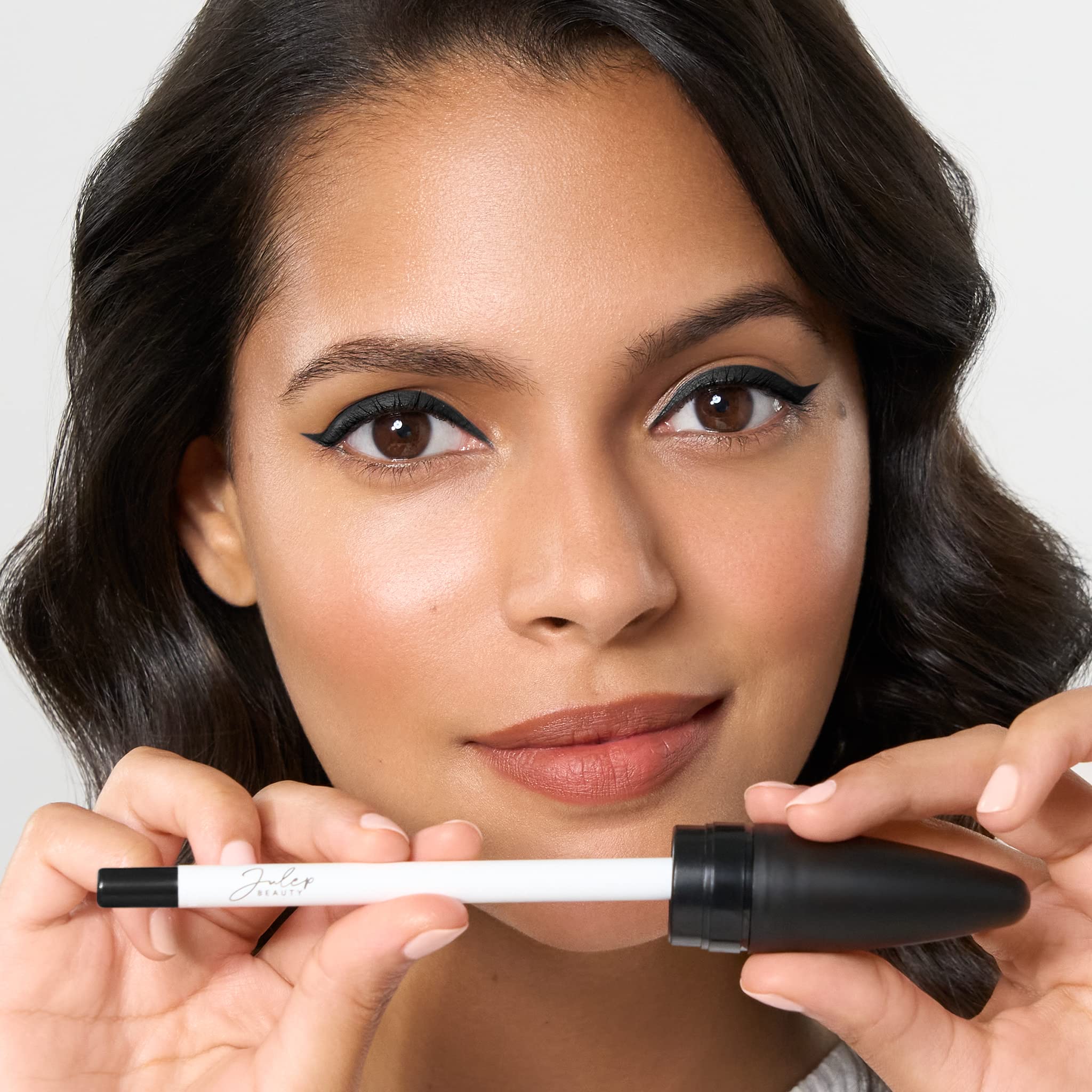 Foto 4 pulgar | Lápiz Delineador De Ojos Julep When Pencil Met Gel Blackest Black - Venta Internacional.