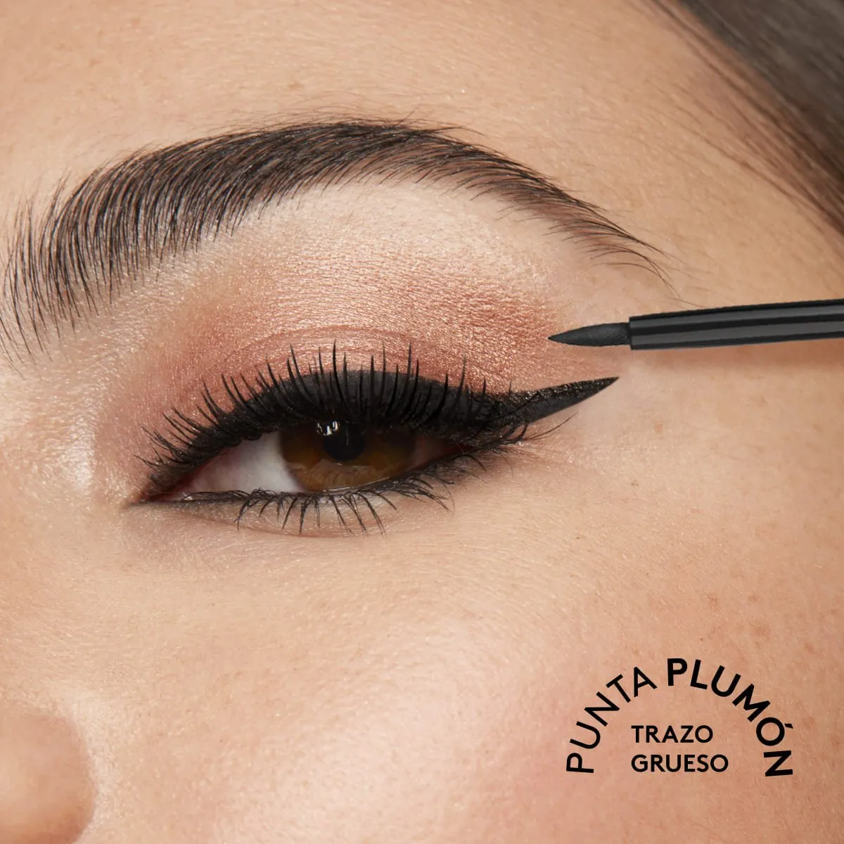 Foto 4 pulgar | Delineador Líquido Punta Plumón Eye Pro Ésika 3ml