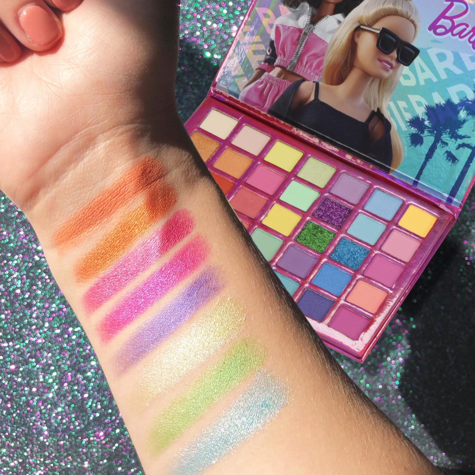 Foto 7 pulgar | Paleta De Sombras De Ojos Townley Girl Barbie 35 Pocillos Con Brochas - Venta Internacional.