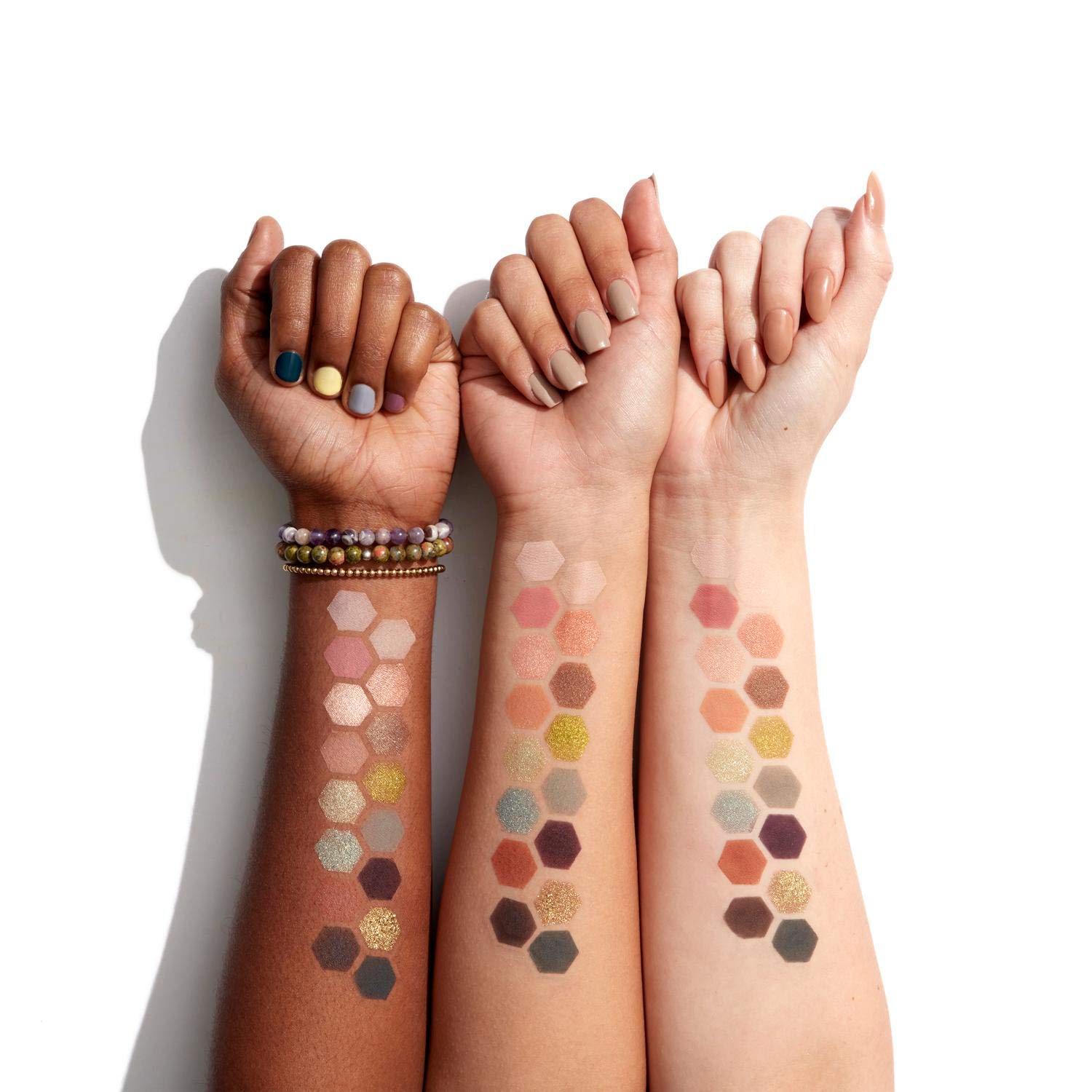 Foto 6 pulgar | Paleta De Sombras De Ojos Nyx Professional Ultimate Utopia 16 Tonos - Venta Internacional.