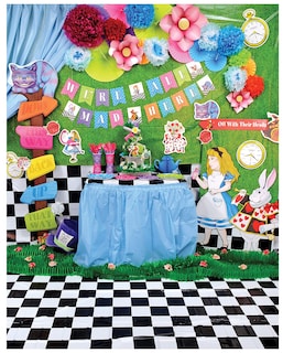 Foto 2 | Cutouts Beistle Alicia En El País De Las Maravillas, 24 Piezas, Multicolor - Venta Internacional.