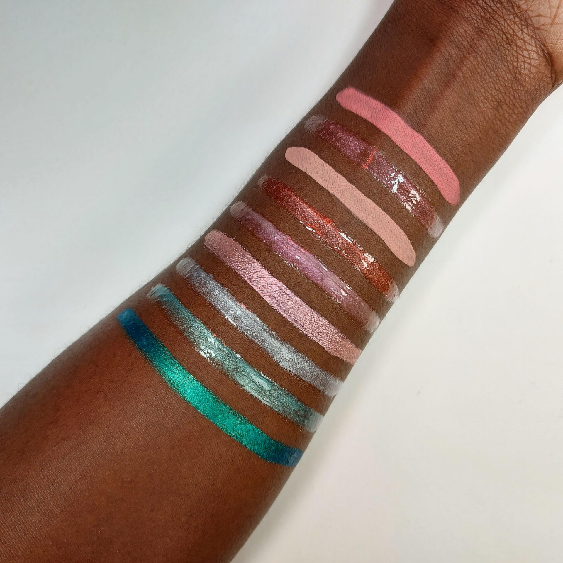 Foto 5 | Sombra De Ojos Líquida Revolution Double Up Infatuated  2 2 Ml - Venta Internacional.