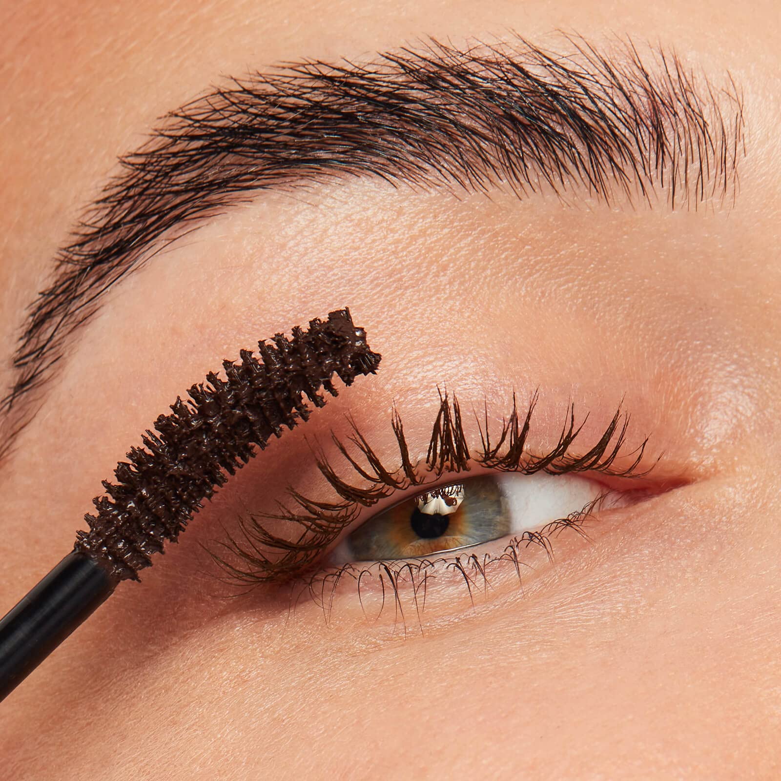 Foto 5 pulgar | Máscara Eyeko Lash Alert Brown Lift & Curl, 8 Ml, Con Cafeína Y Biotina - Venta Internacional.