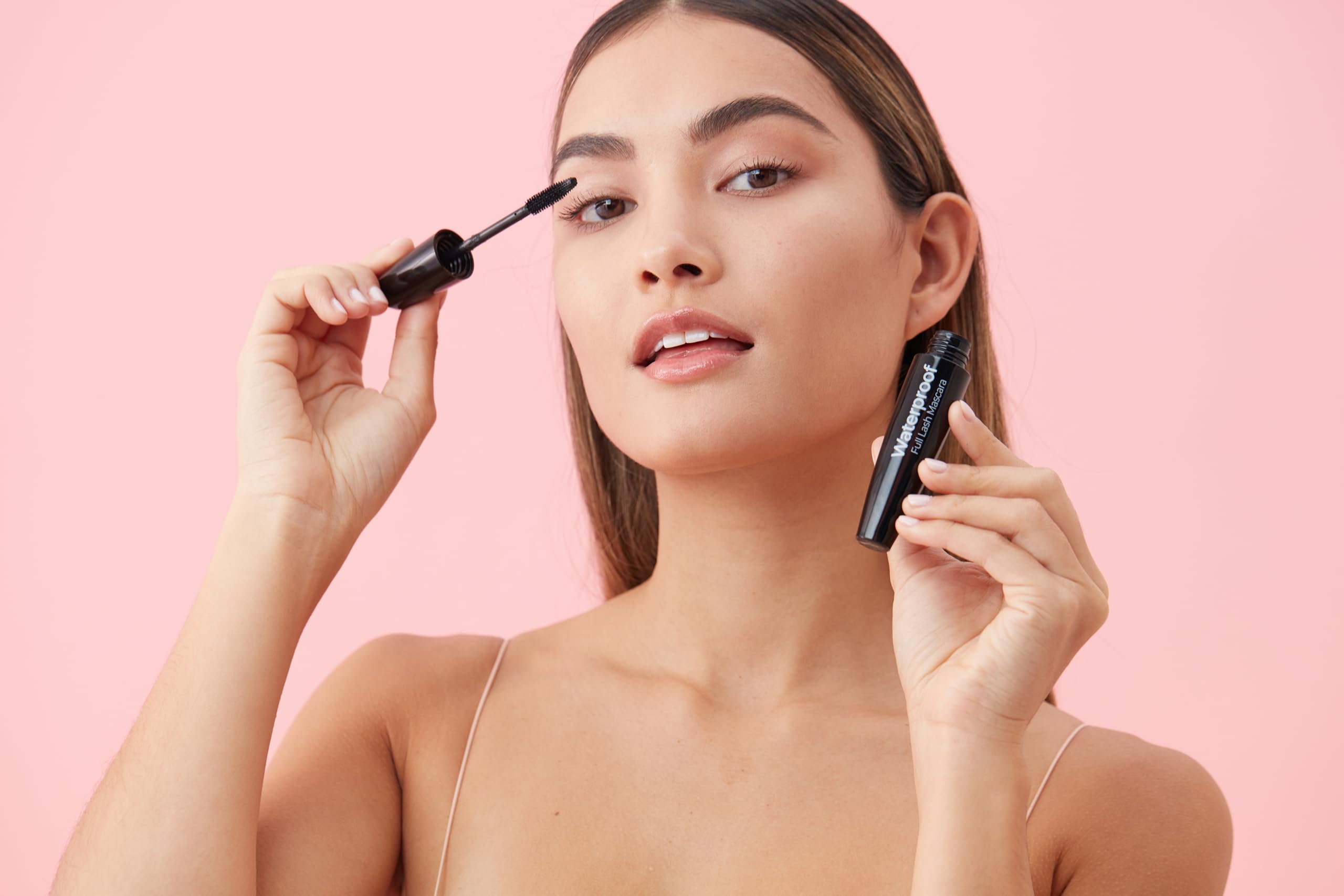 Foto 5 | Máscara Mcobeauty Para Pestañas Completas, Impermeable, 4 En 1, Color Negro Intenso - Venta Internacional.