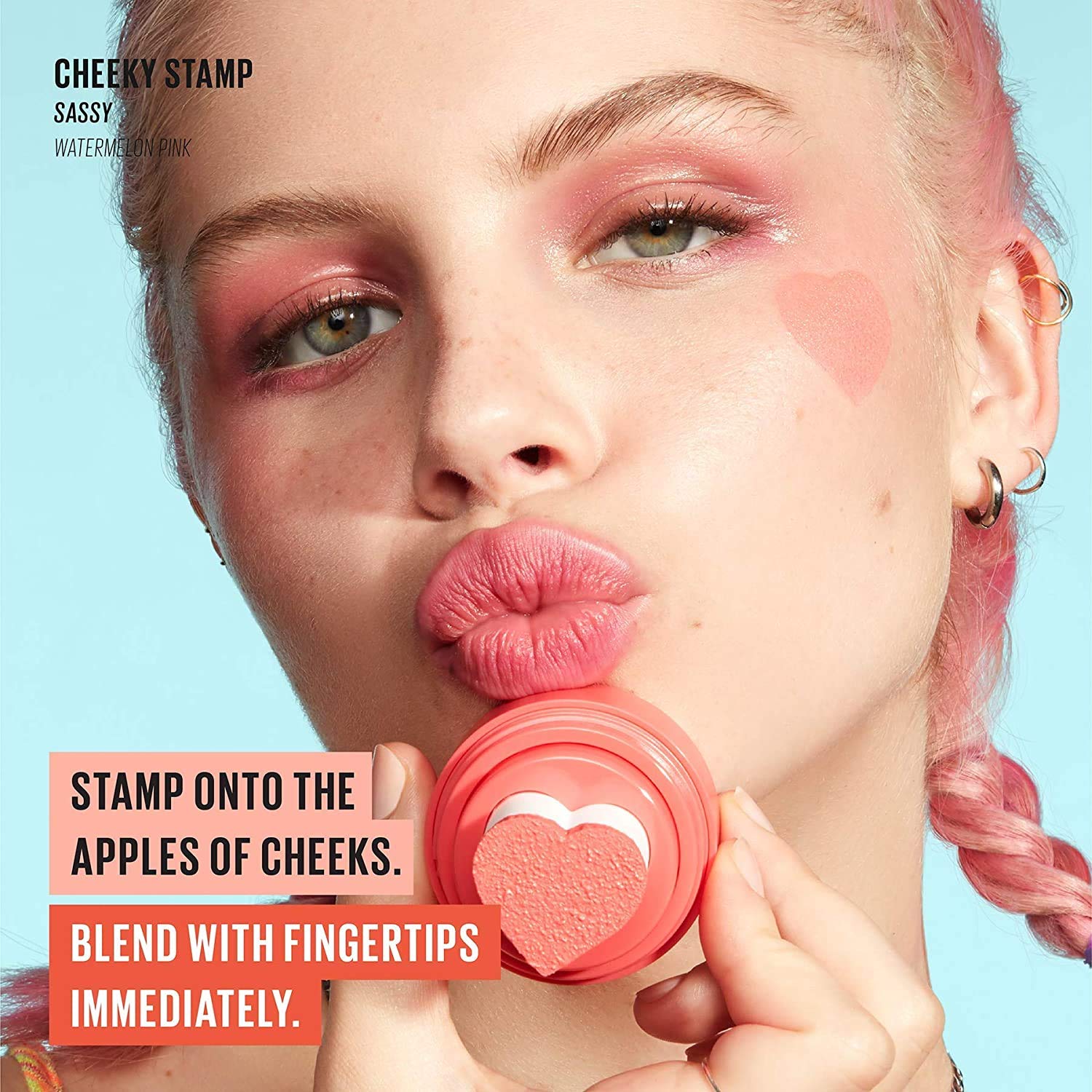 Foto 7 pulgar | Blush Kaja Cheeky Stamp 03 Bossy Coral Con Aplicador En Forma De Corazón - Venta Internacional.