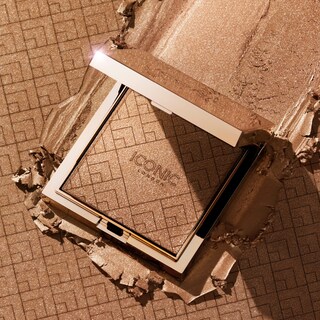 Foto 7 | Colorete, Bronceador E Iluminador Multiuso Kissed By The Sun De Makeup Iconic London, 5 Ml - Venta Internacional.