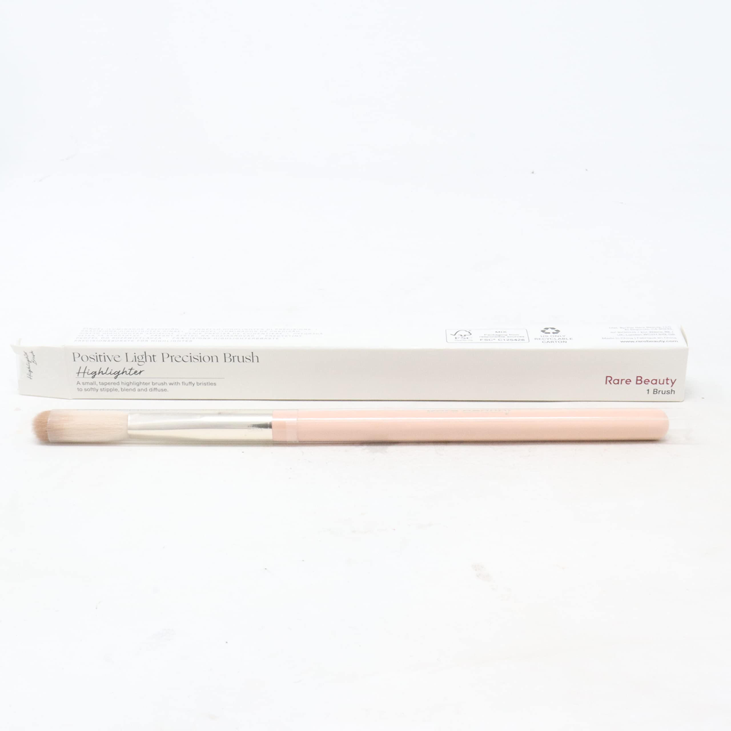 Foto 2 pulgar | Brush Rare Beauty De Selena Gomez Positive Light Precision - Venta Internacional.
