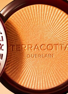 Foto 6 | Iluminador Guerlain Terracotta Luminizer 01 Warm Gold 7 Ml - Venta Internacional.