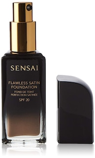 Foto 1 | Base Sensai Flawless Satin Spf20 30 Ml 203 Beige Neutro - Venta Internacional.